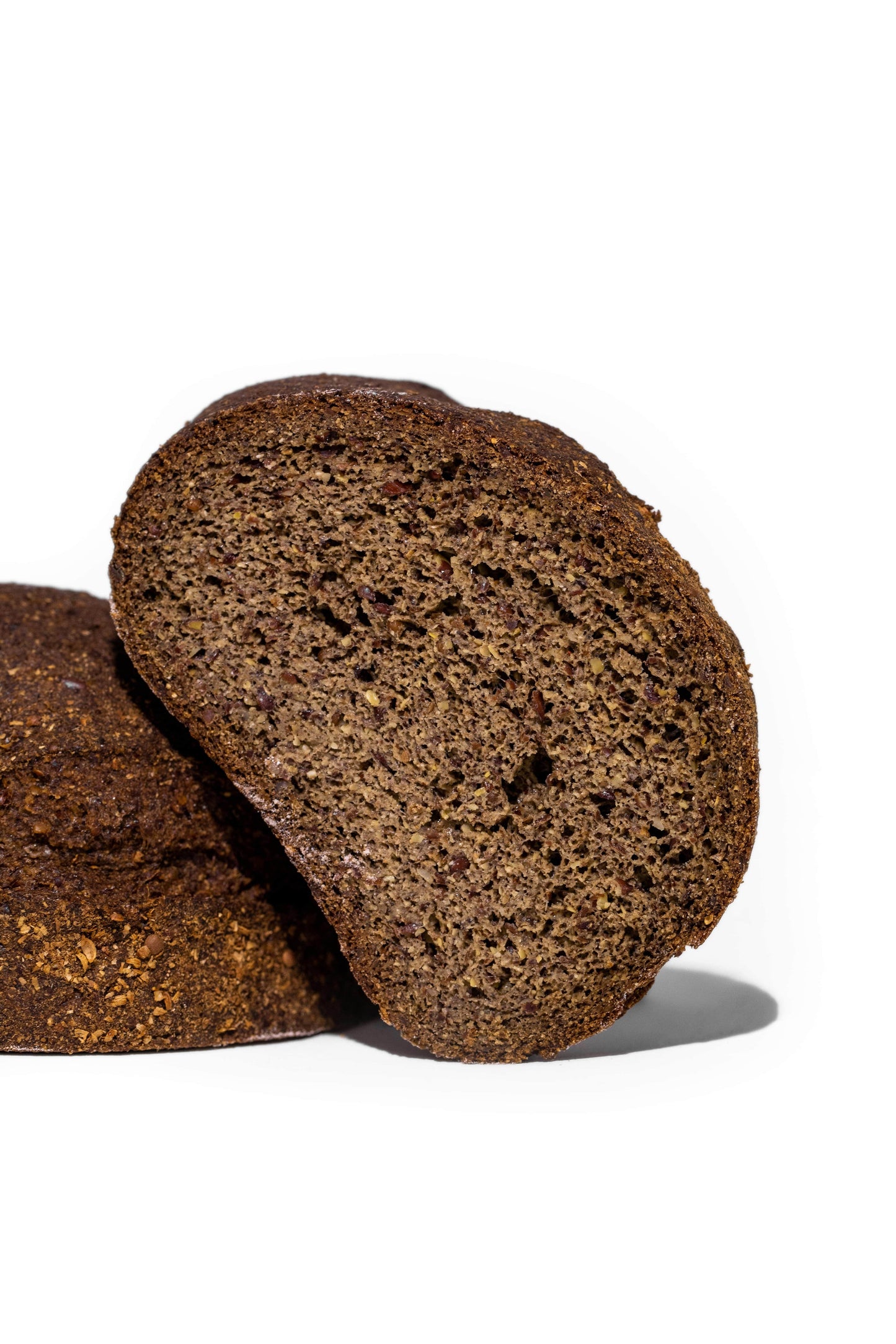 Low Carb Keto dark bread with hemp-seeds and spices (320 g)